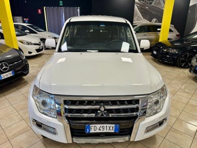 Mitsubishi Pajero 3.2 DI-D 16V aut. 5p. Instyle DPF (2)