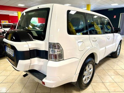 Mitsubishi Pajero 3.2 DI-D 16V aut. 5p. Instyle DPF (6)