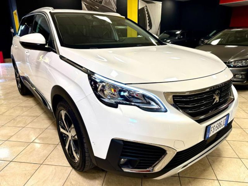 Peugeot 5008 PureTech Turbo 130 S&S EAT8 Allure