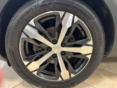 Peugeot 5008 PureTech Turbo 130 S&S EAT8 Allure (4)