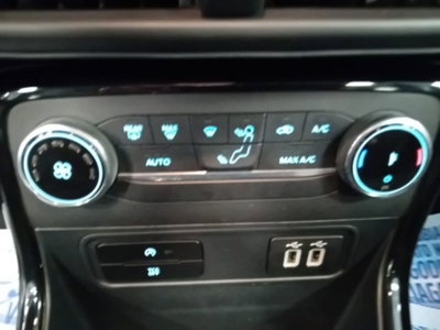 Ford EcoSport 1.0 EcoBoost 125 CV Start&Stop ST-Line (18)
