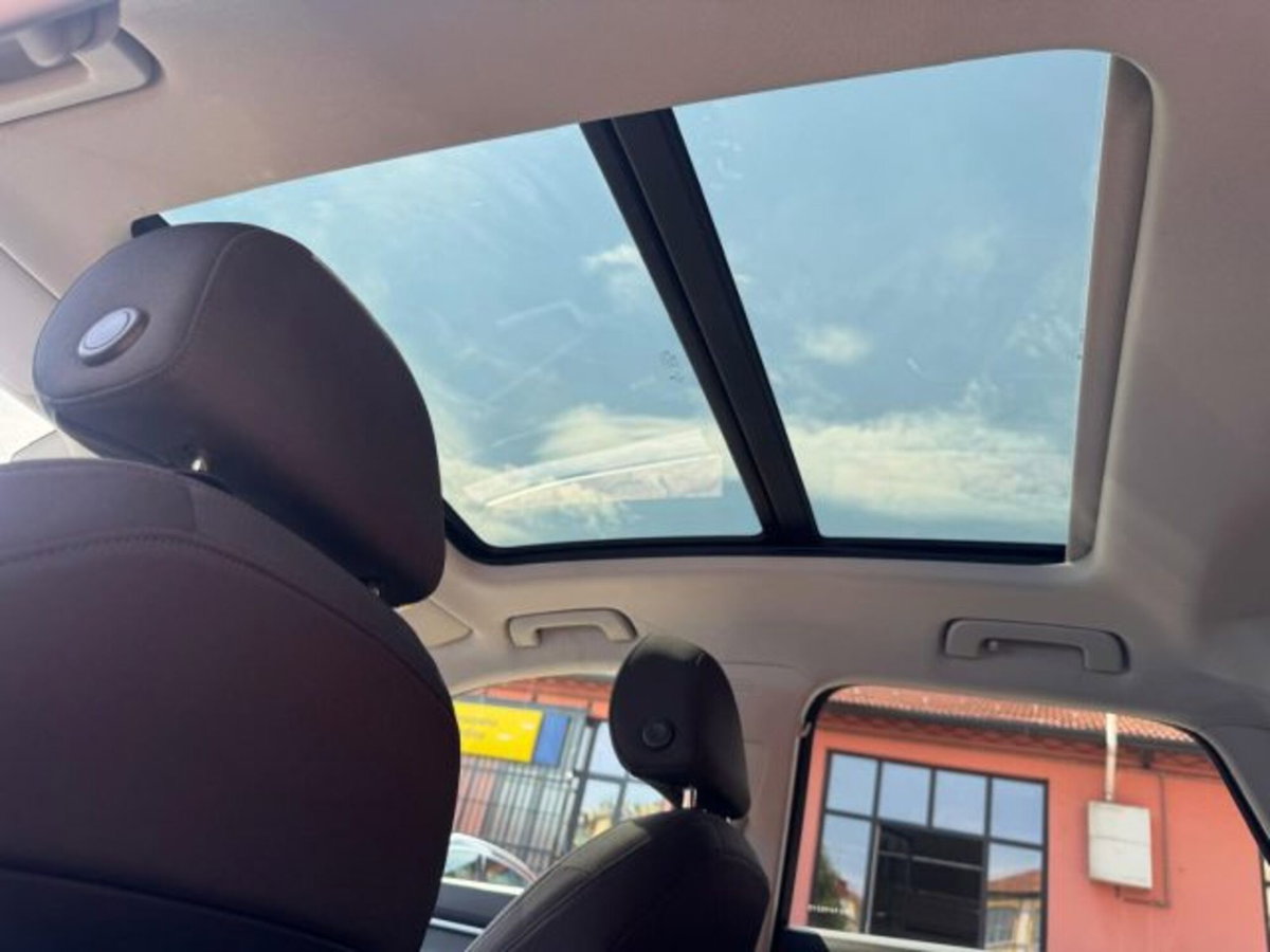 Audi Q3 35 TDI quattro S tronic Business Advanced (10)