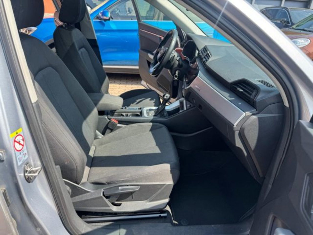 Audi Q3 35 TDI quattro S tronic Business Advanced (13)