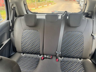 Suzuki Celerio 1.0 Dualjet S&S Cool (17)