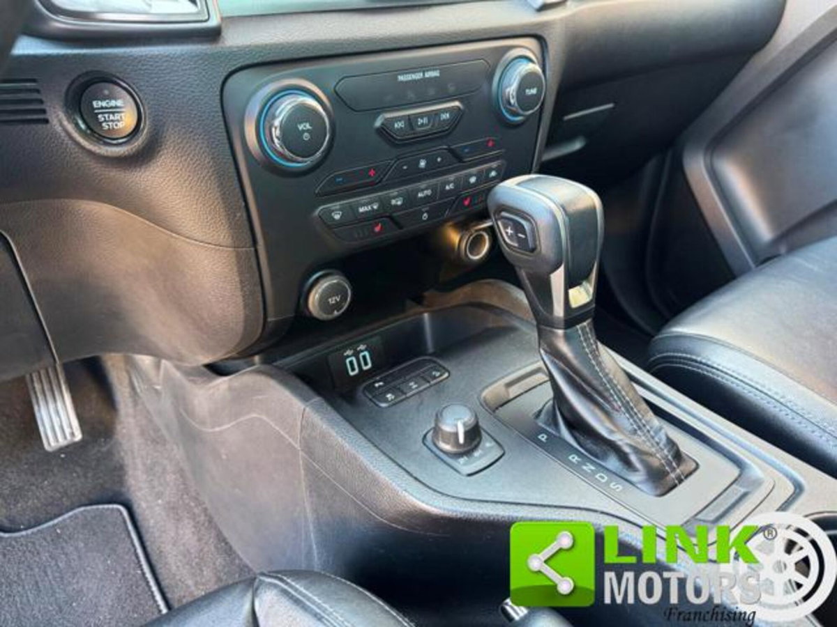 Ford Ranger Pick-up Ranger 2.0 ECOBLUE aut. 213 CV DC Limited 5 posti (15)