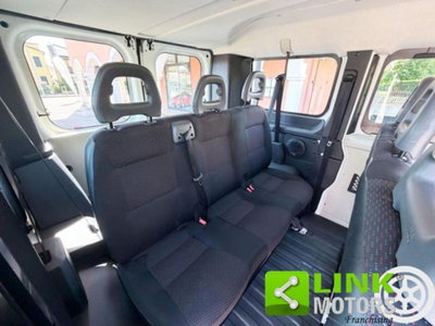 Peugeot Boxer Furgone 330 2.2 HDi/110CV FAP PC-TN Combi Comfort (16)