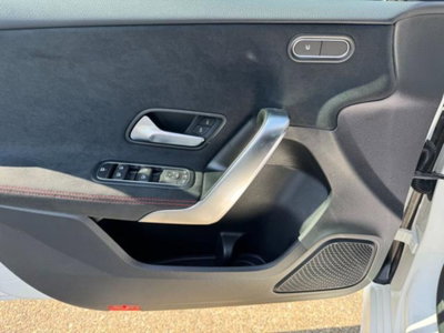 Mercedes-Benz Classe A 180 AMG Line Premium Plus auto (11)