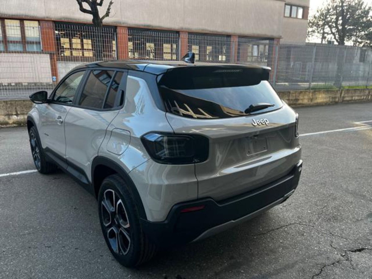 Jeep Avenger 1.2 turbo Summit fwd 100cv (4)