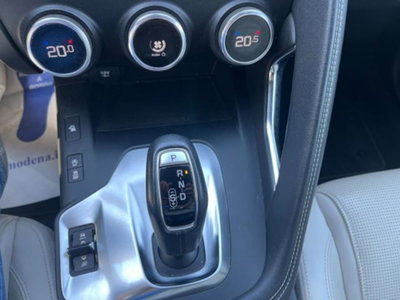 Jaguar E-Pace 2.0D 150 CV AWD aut. R-Dynamic S (11)