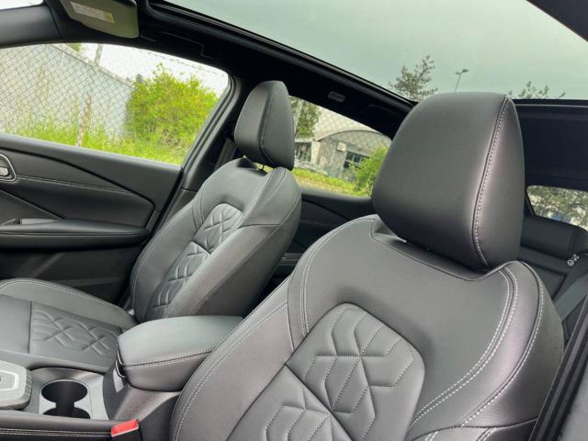Nissan Qashqai 1.3 mhev Tekna 4wd 158cv xtronic (11)