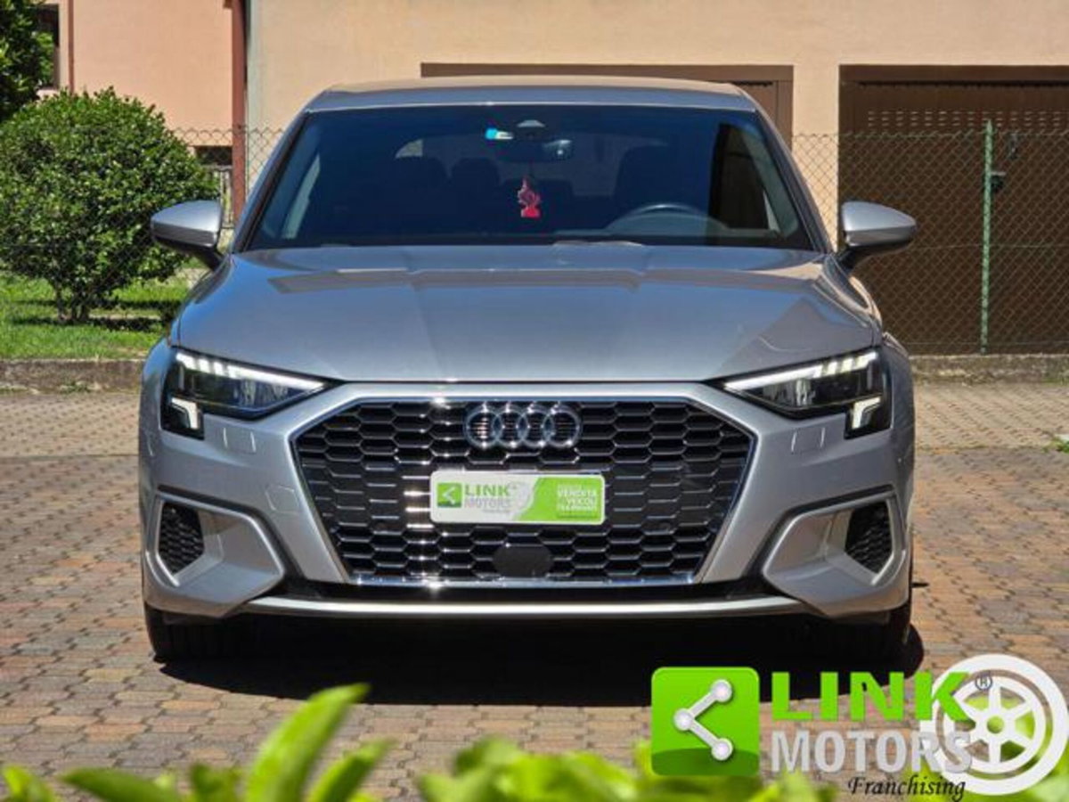 Audi A3 Sedan 35 TFSI S tronic Business Advanced (15)