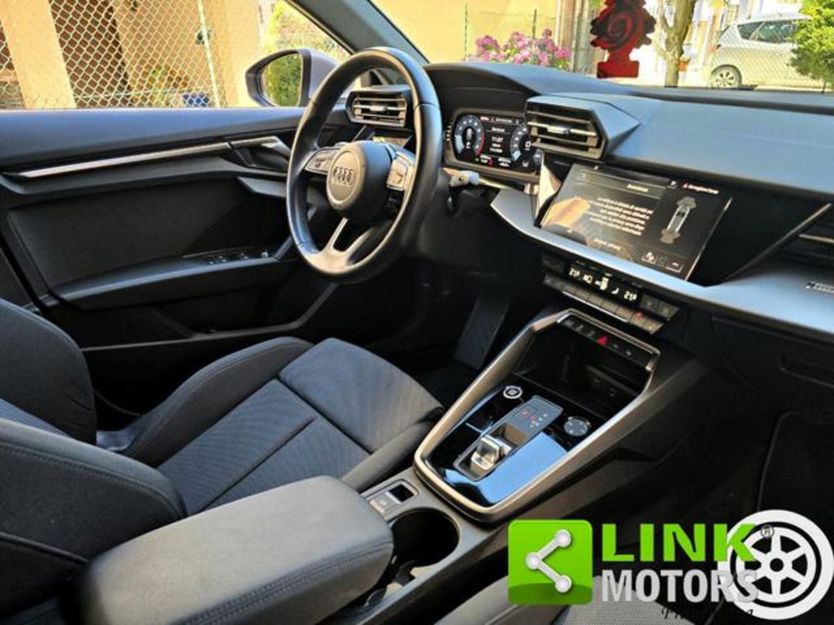 Audi A3 Sedan 35 TFSI S tronic Business Advanced (6)