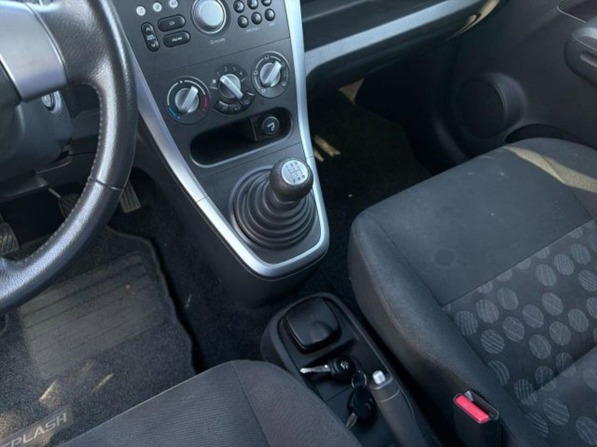 Suzuki Splash 1.2 GLS (11)
