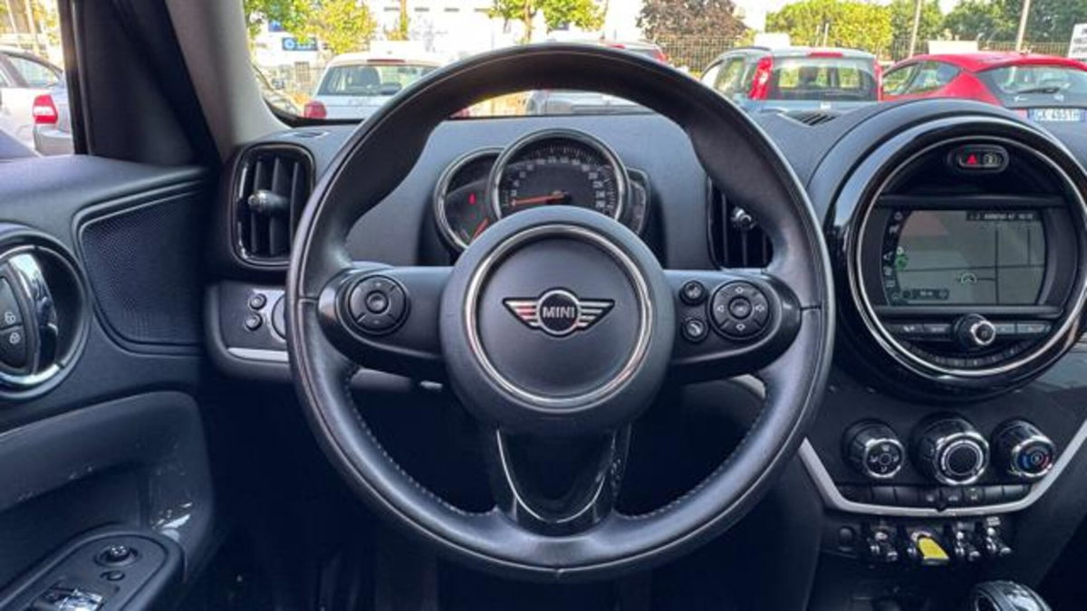 MINI Mini Countryman 1.5 Cooper Business Countryman ALL4 Automatica (9)