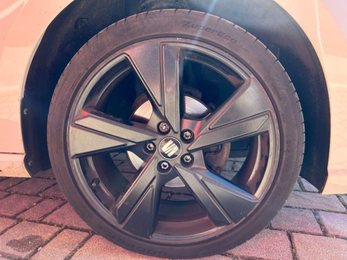 SEAT Ibiza 1.0 TGI 5 porte FR (15)