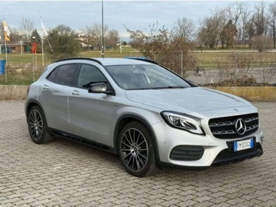 Mercedes-Benz GLA SUV 220 d Automatic 4Matic Premium (3)