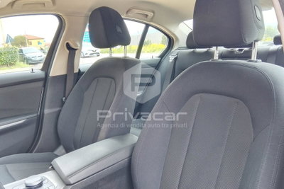 BMW Serie 3 318d (12)