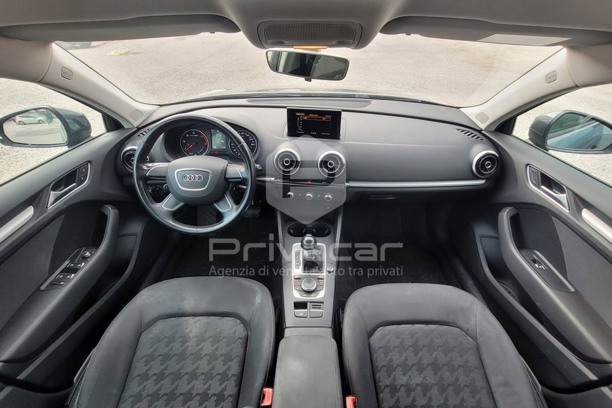 Audi A3 Sportback 1.6 TDI clean diesel S tronic Business (10)