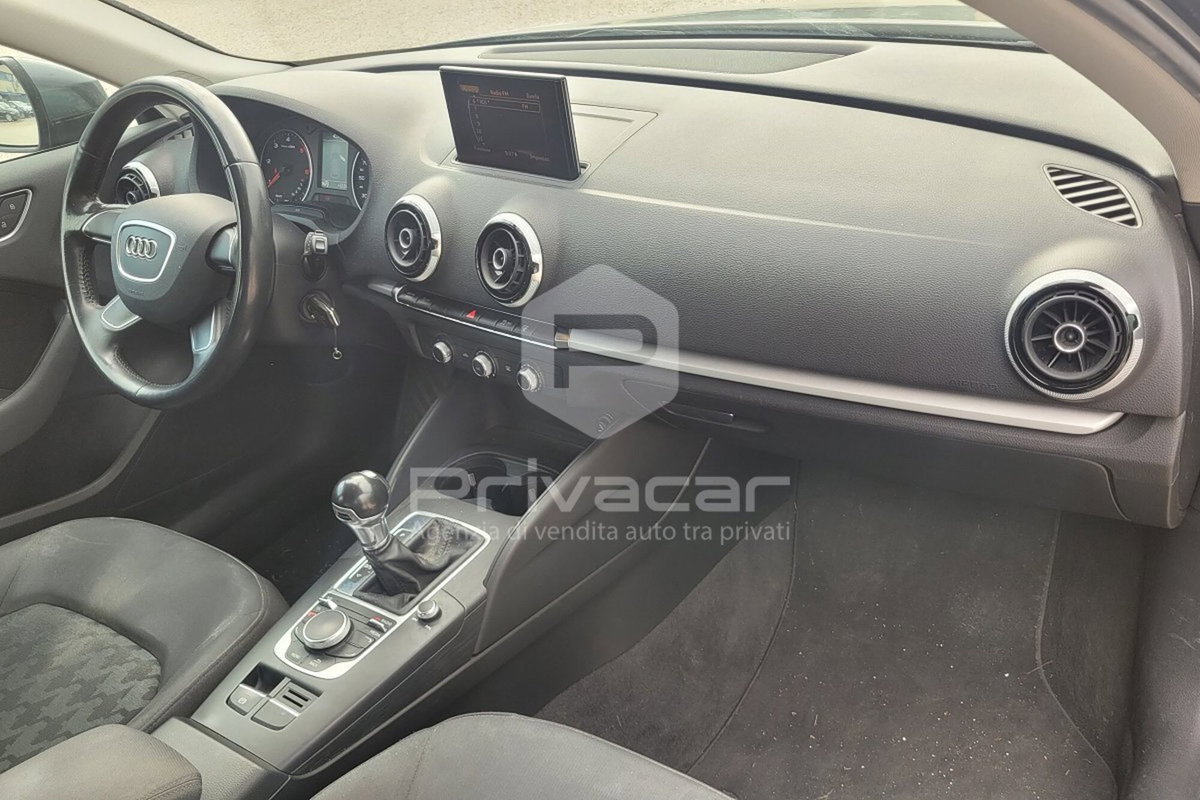 Audi A3 Sportback 1.6 TDI clean diesel S tronic Business (11)