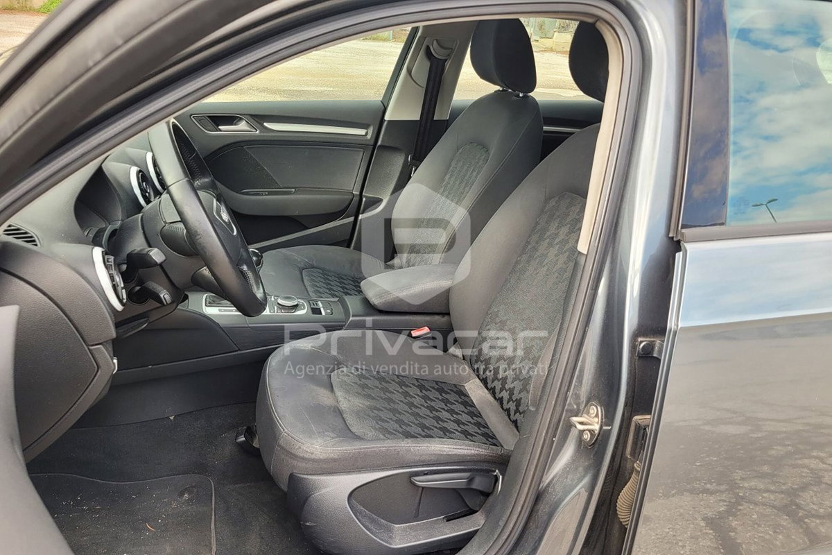 Audi A3 Sportback 1.6 TDI clean diesel S tronic Business (12)