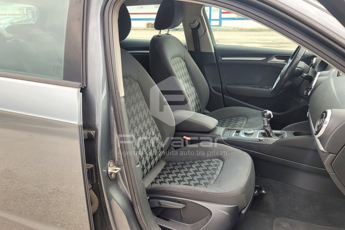 Audi A3 Sportback 1.6 TDI clean diesel S tronic Business (13)