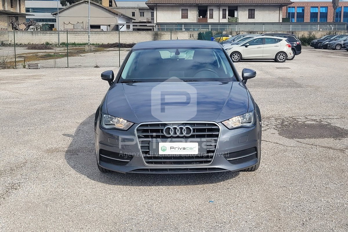 Audi A3 Sportback 1.6 TDI clean diesel S tronic Business (2)