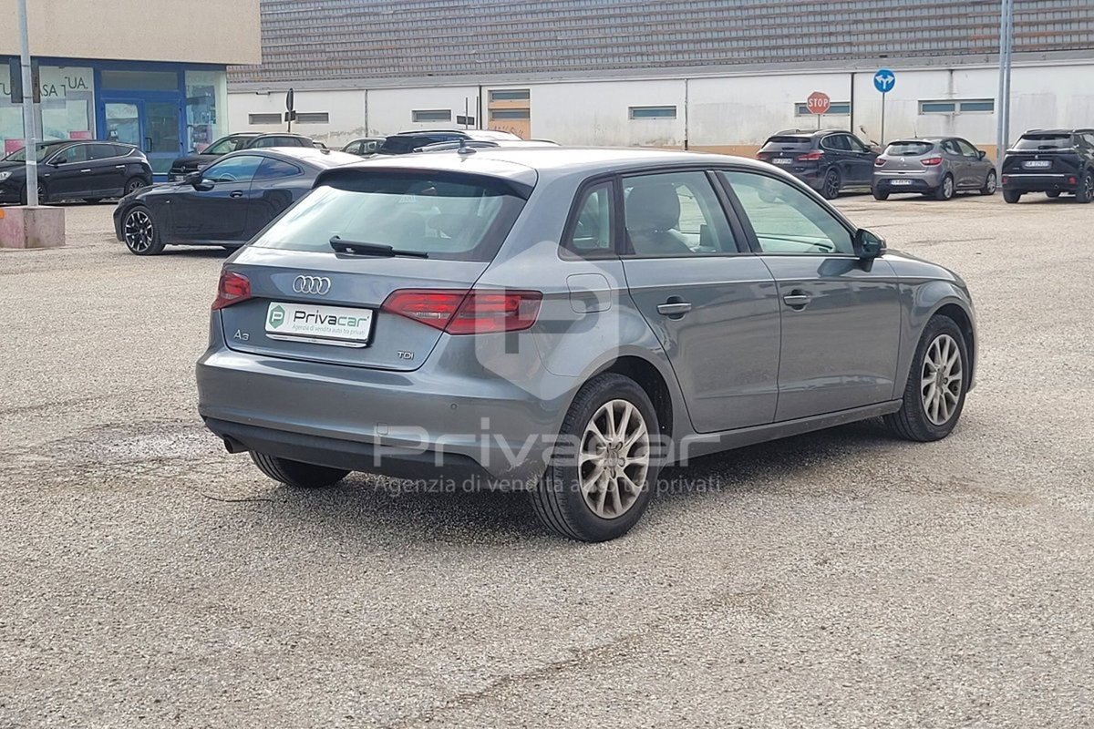 Audi A3 Sportback 1.6 TDI clean diesel S tronic Business (5)