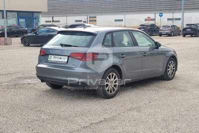 Audi A3 Sportback 1.6 TDI clean diesel S tronic Business (5)