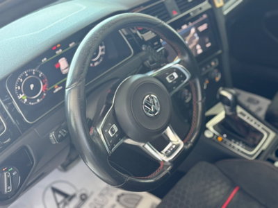 Volkswagen Golf GTI Performance 2.0 245 CV TSI DSG 3p. BMT (13)