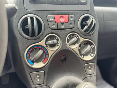Fiat Panda 1.2 Emotion (8)