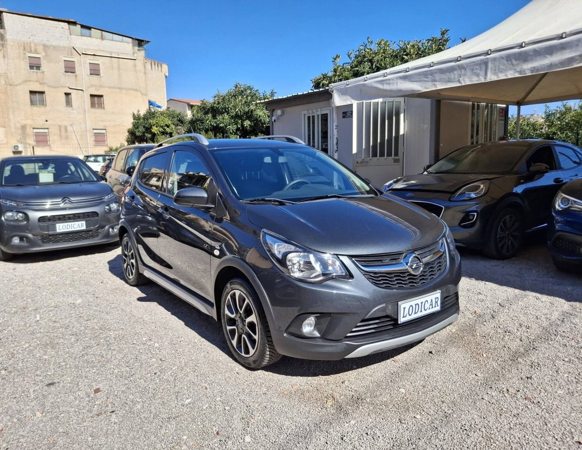 Opel Karl Rocks 1.0 75 CV (2)