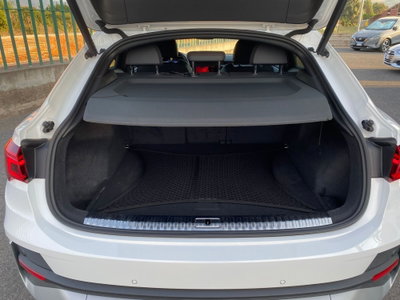 Audi Q3 Sportback 35 TDI quattro S tronic S line edition (11)