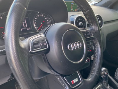 Audi A1 1.6 TDI S tronic S line edition (15)