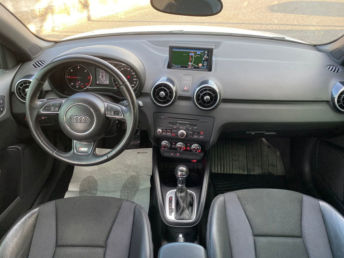 Audi A1 1.6 TDI S tronic S line edition (16)