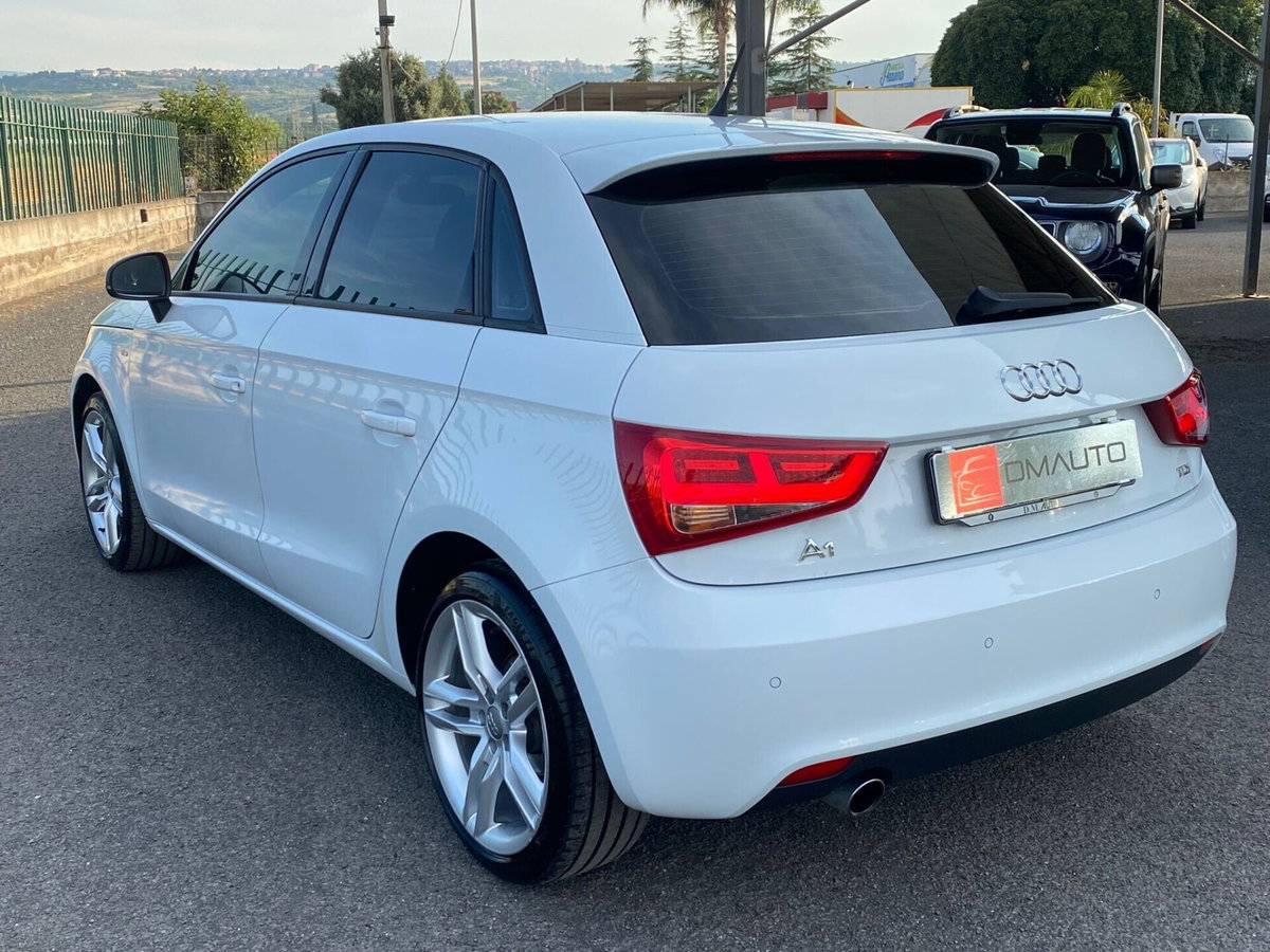 Audi A1 1.6 TDI S tronic S line edition (4)