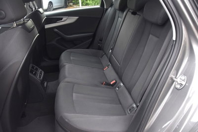 Audi A4 Avant 35 TDI/163 CV S tronic S line edition (9)