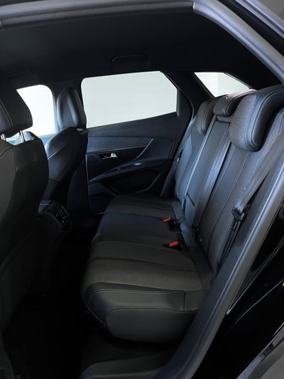 Peugeot 3008 BlueHDi 130 S&S EAT8 Allure Pack (10)