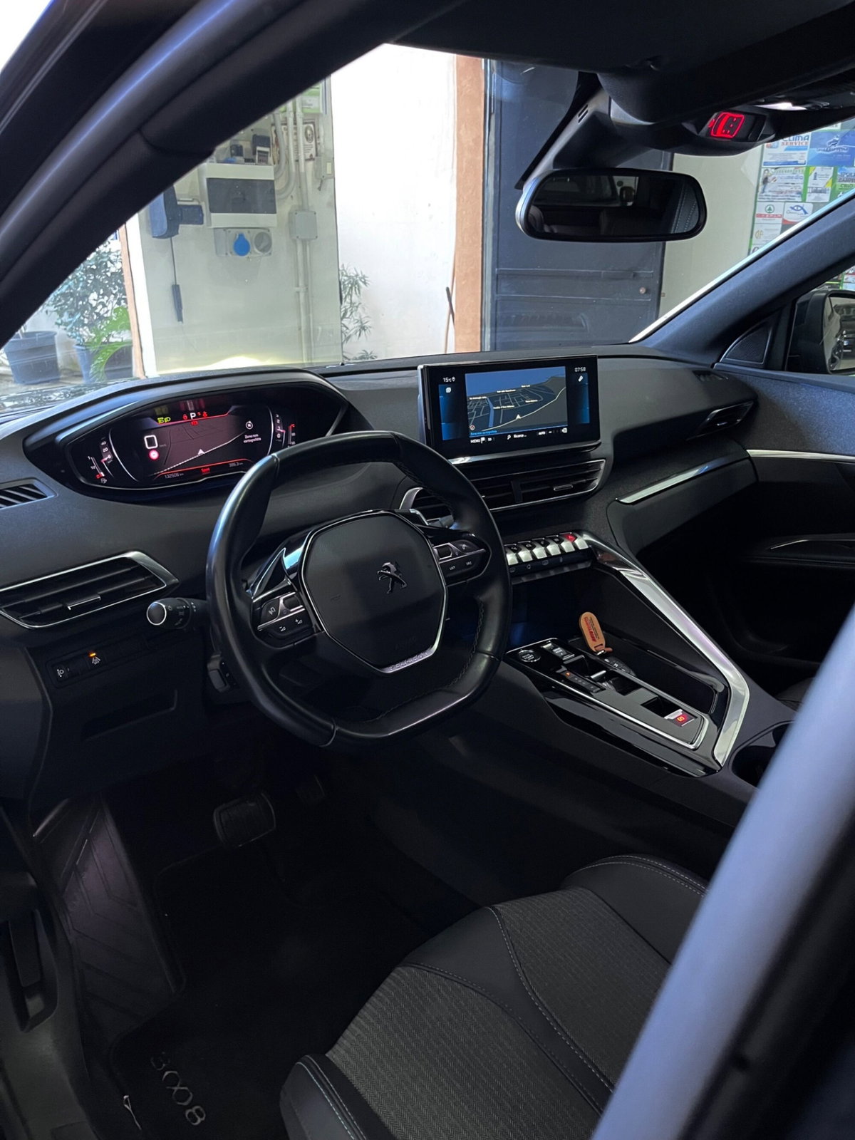 Peugeot 3008 BlueHDi 130 S&S EAT8 Allure Pack (8)