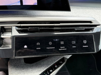 Peugeot 3008 1.2 hybrid GT Exclusive 145cv e-dcs6 (10)