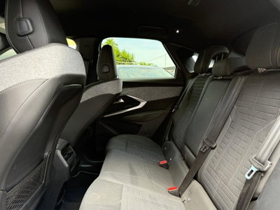 Peugeot 3008 1.2 hybrid GT Exclusive 145cv e-dcs6 (16)