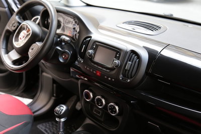 Fiat 500L 1.6 Multijet 105 CV Lounge (13)