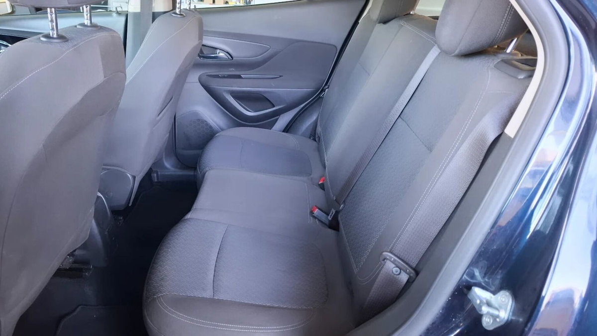 Opel Mokka 1.6 CDTI Ecotec 4x2 Start&Stop Business (9)