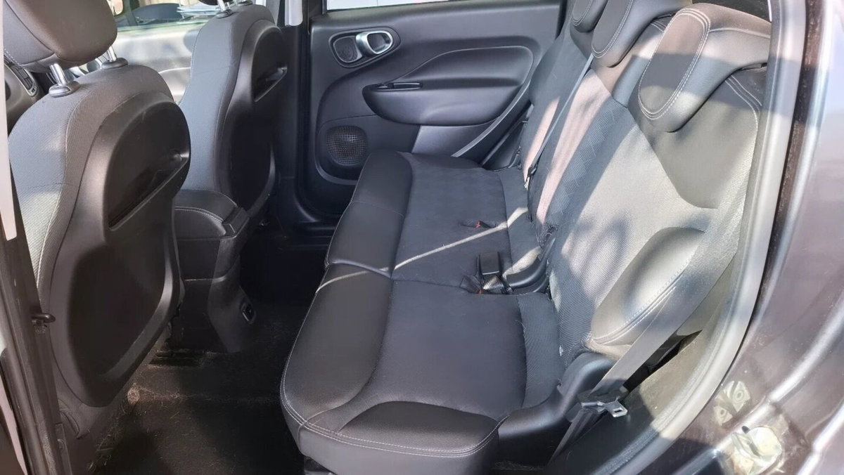 Fiat 500L 1.4 95 CV Lounge (9)