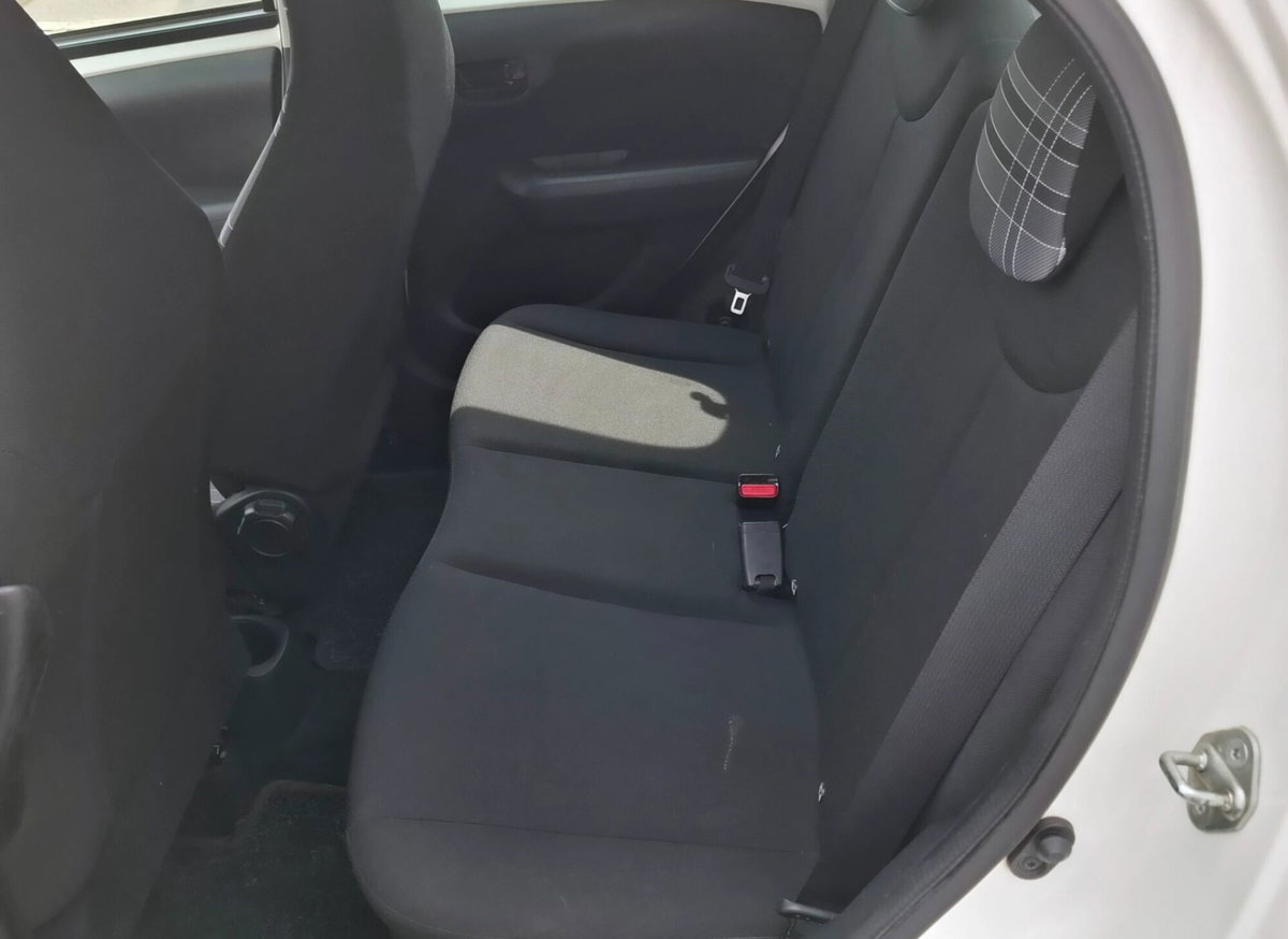 Peugeot 108 68 5 porte Allure (8)