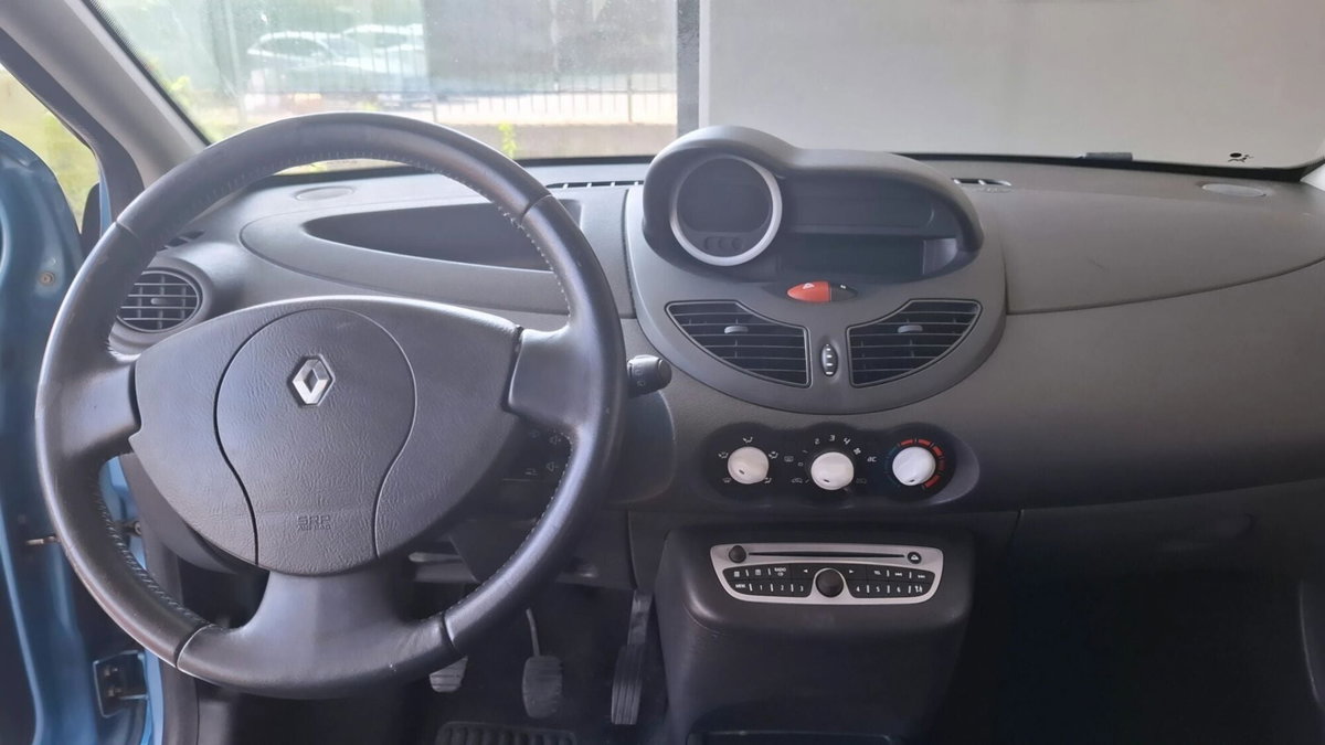 Renault Twingo 1.2 16V LEV Live (6)