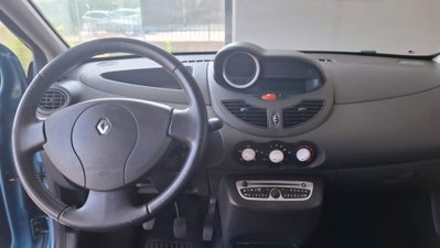 Renault Twingo 1.2 16V LEV Live (6)