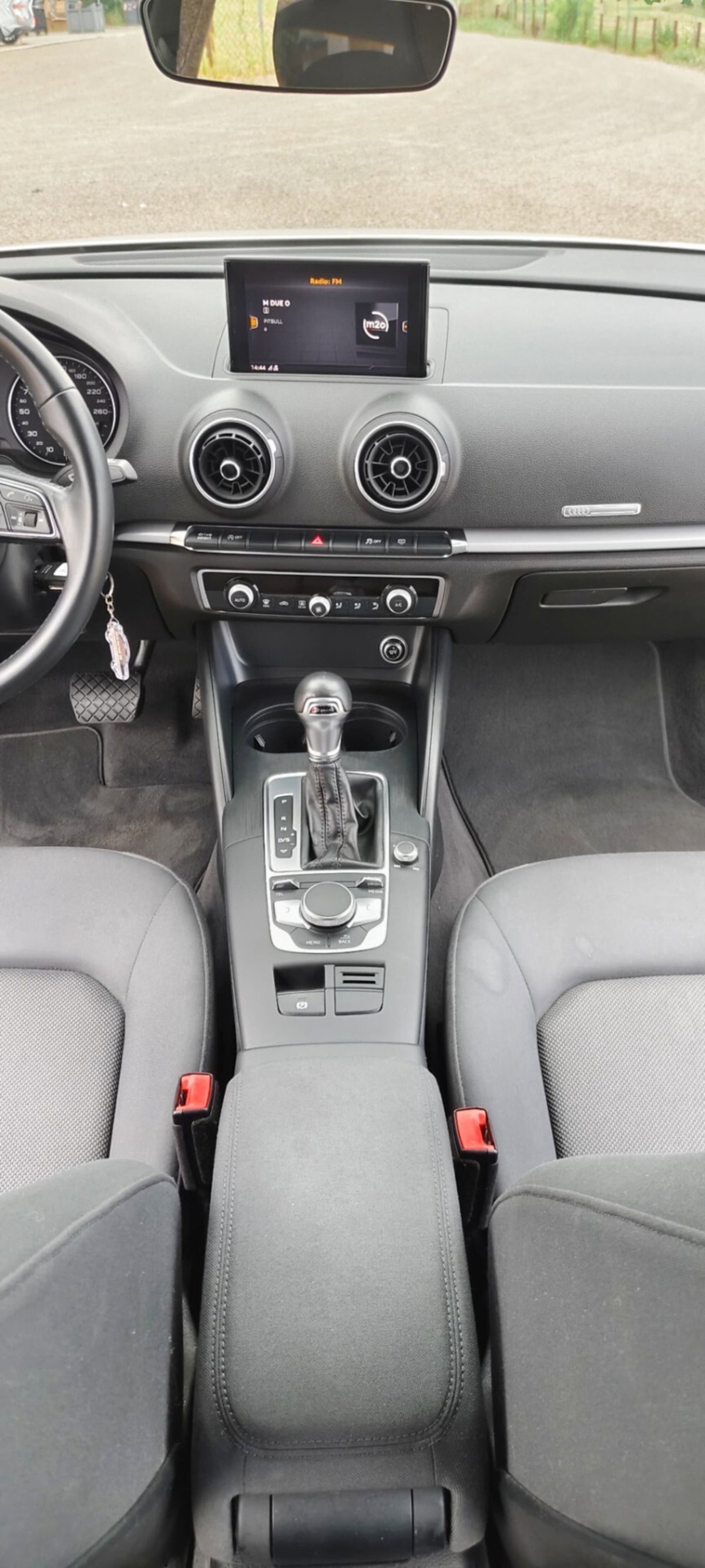 Audi A3 Sportback 30 TDI Admired (11)
