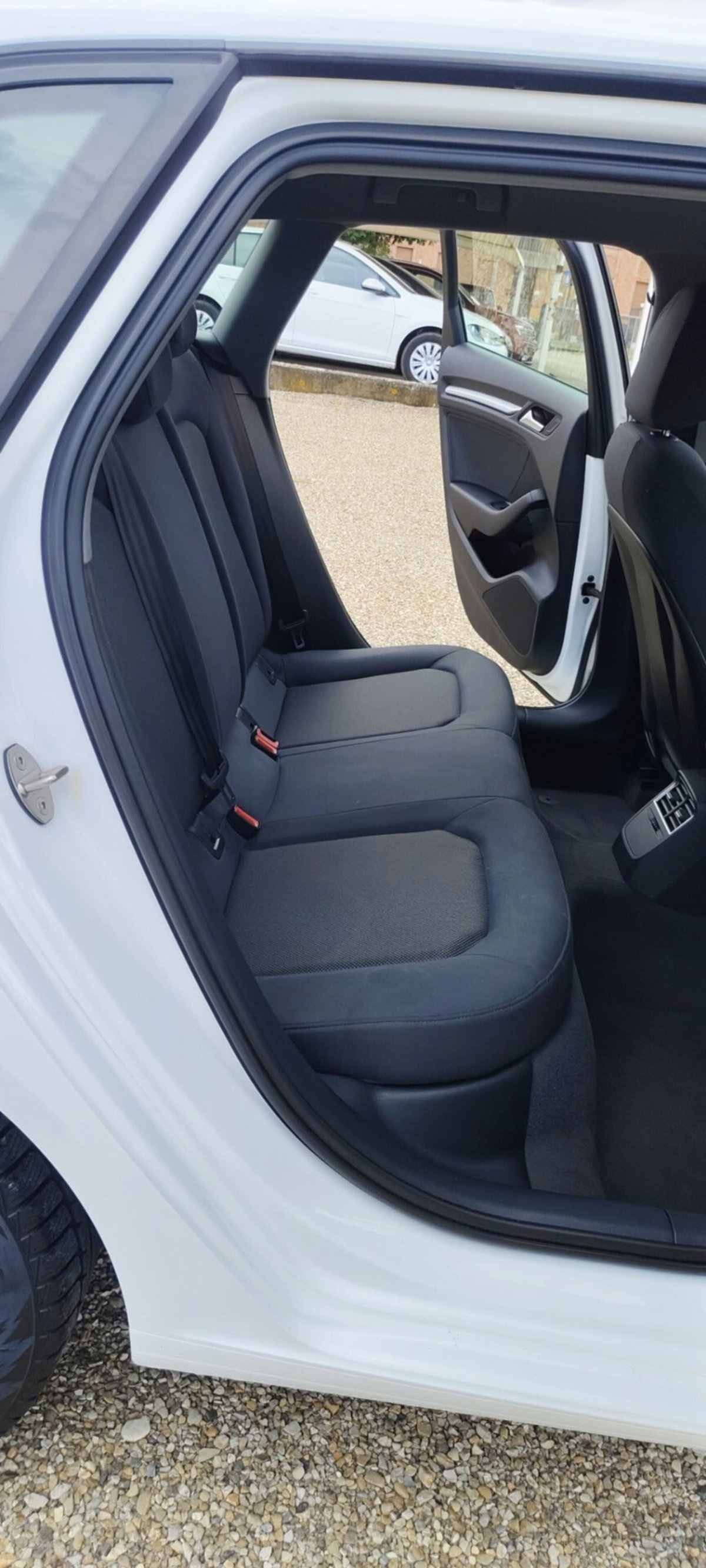 Audi A3 Sportback 30 TDI Admired (13)