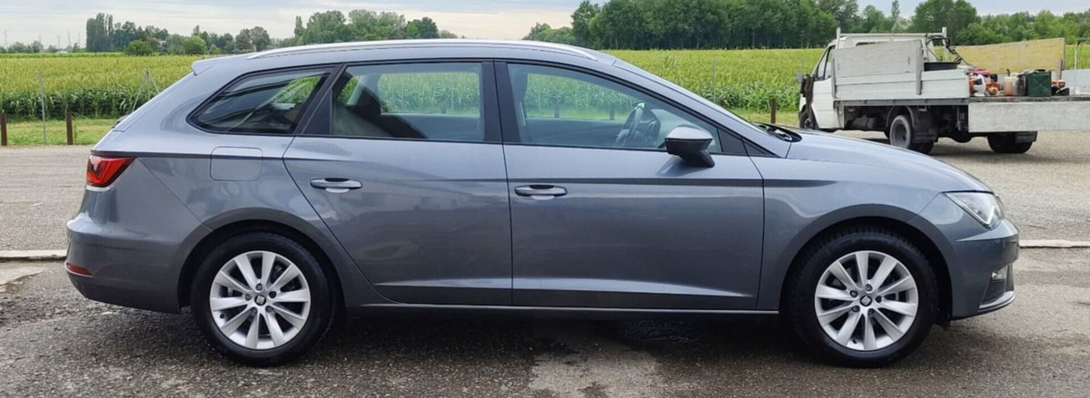SEAT Leon 1.6 TDI 115 CV 5p. Business (20)