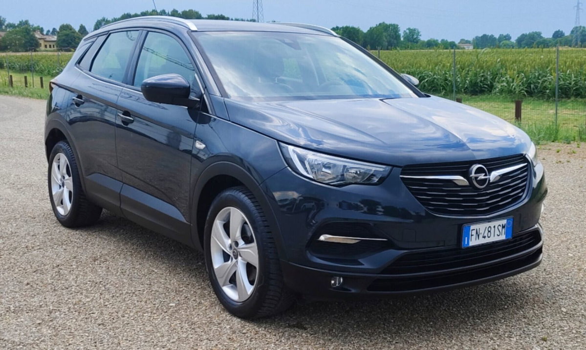 Opel Grandland X 1.2 Turbo 12V 130 CV Start&Stop aut. Ultimate (2)